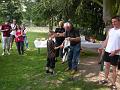 M.Le Maire qui remet le maillot a Sylvain Gobinet